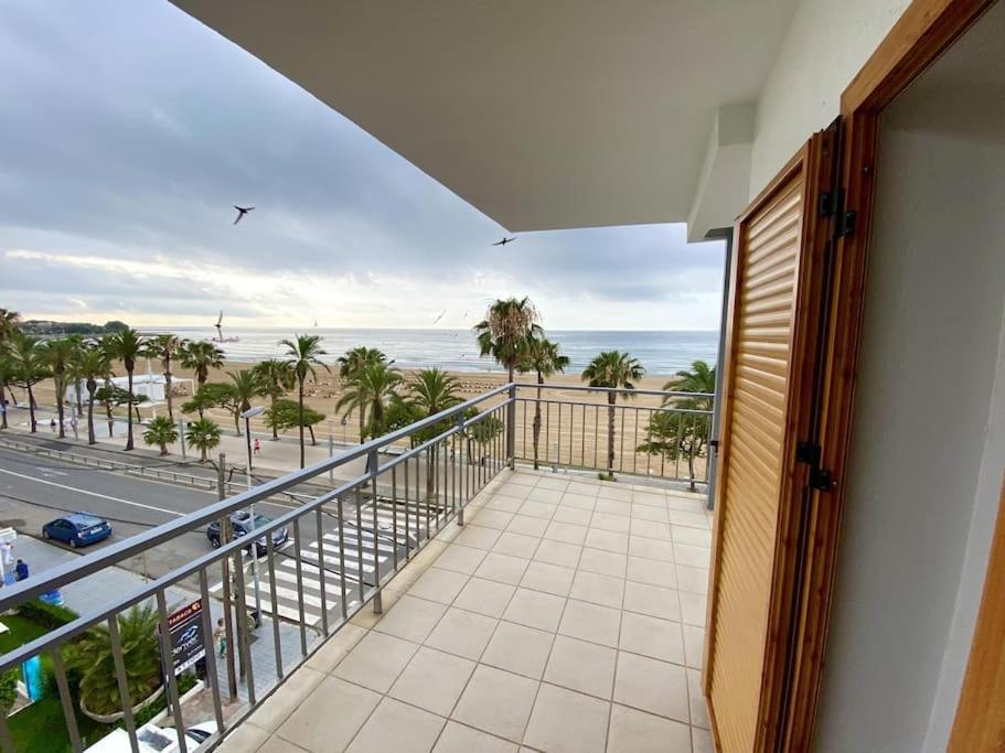 For A Stay Horizonte Mar กัมบริลส์ ภายนอก รูปภาพ